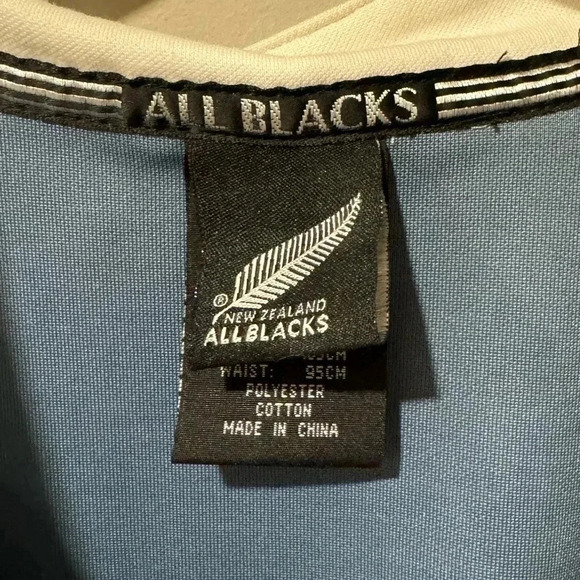 New Zealand All Blacks Rugby  Jersey - Picture 8 of 11